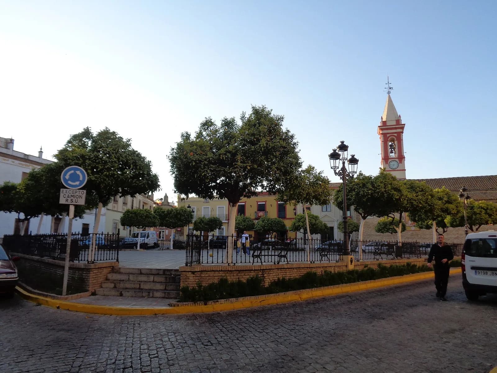 Plaza del municipio en Castilleja de la Cuesta