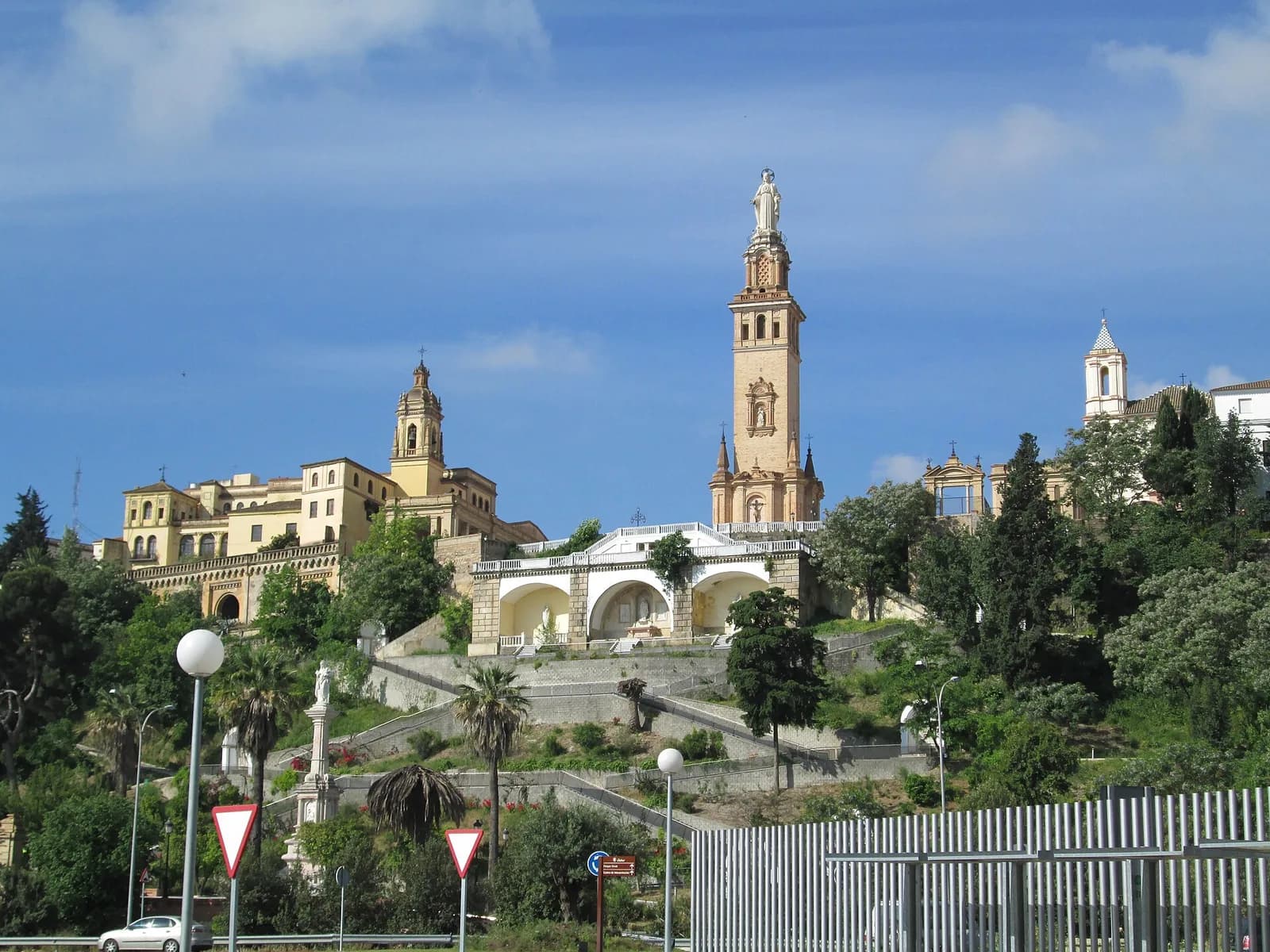 Complejo del Sagrado Corazón en San Juan de Aznalfarache